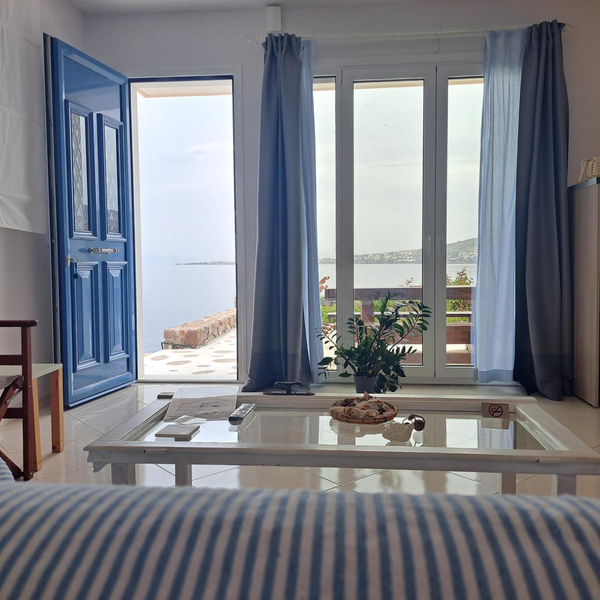 Ithaca Apartment เปอร์ดิกา ห้อง รูปภาพ